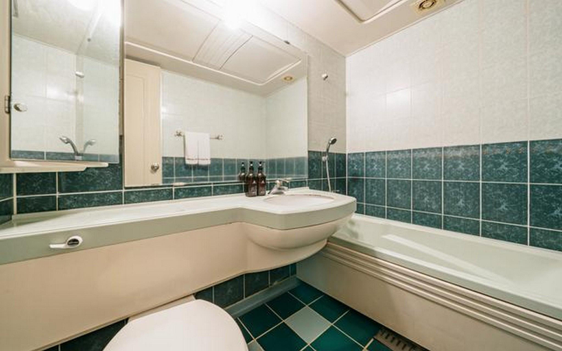 Bathroom 3, Morning Calm, Jeju