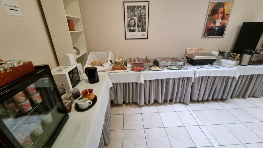 Food & Drinks 5, Hotel Papillon, Budapesti