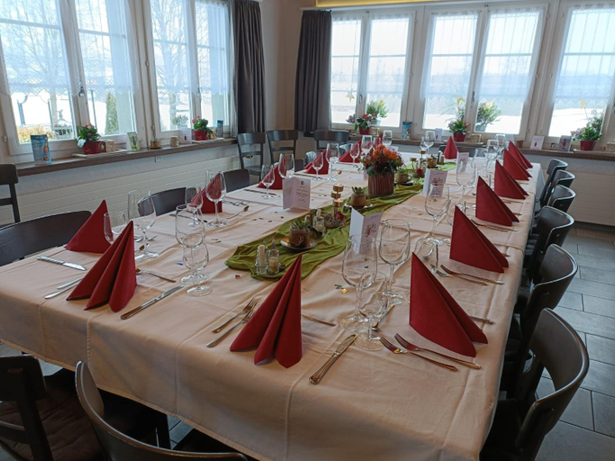 Food & Drinks 4, Gasthof Sternen Detligen, Aarberg