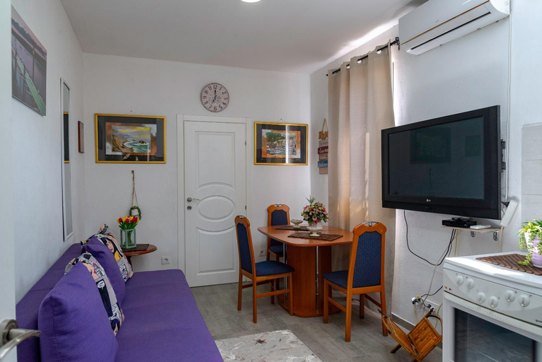 Others 3, Vila apartment Astorija 2
