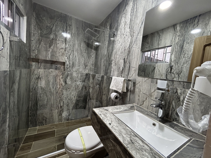 Bathroom 4, HOTEL LA CASA 3, Montería