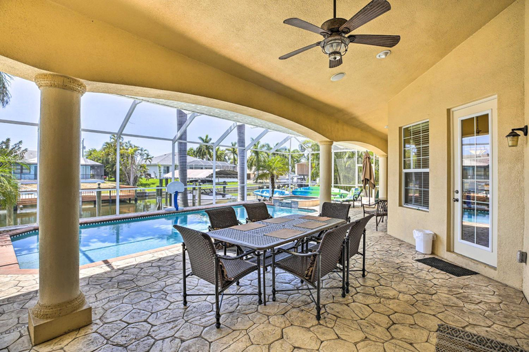 Others 2, 3 Mi to Downtown Cape Coral: Canal-Front Villa, Lee