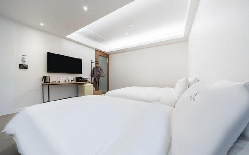 Others 4, BONA Tree Hotel, Suyeong