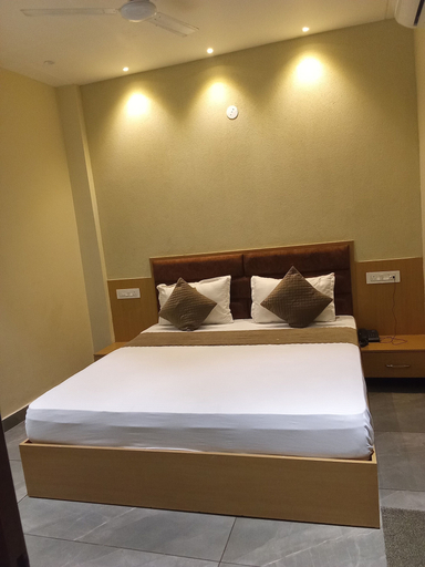 Bedroom 2, Hotel Orio Castle, Ludhiana