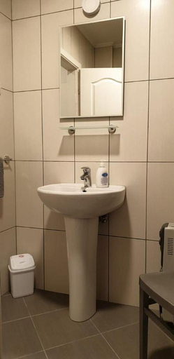 Bathroom 3, Sombor 19 Central Apartment, Sombor