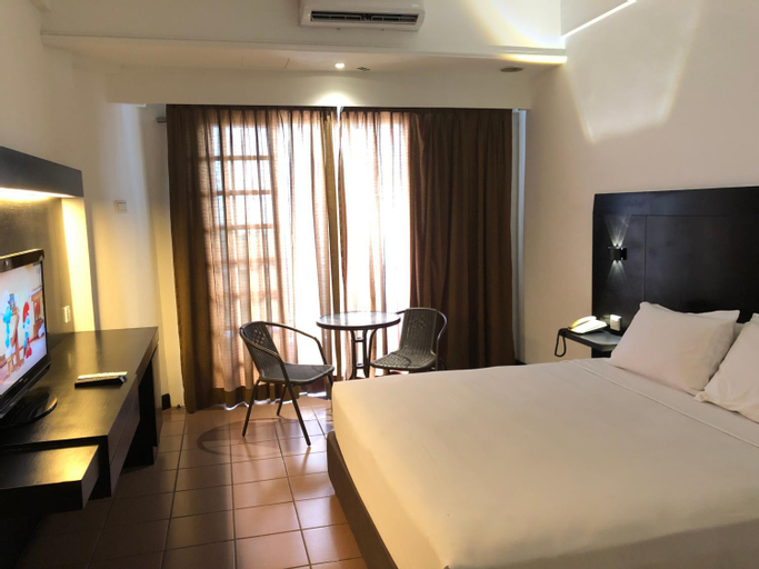 Bedroom 23