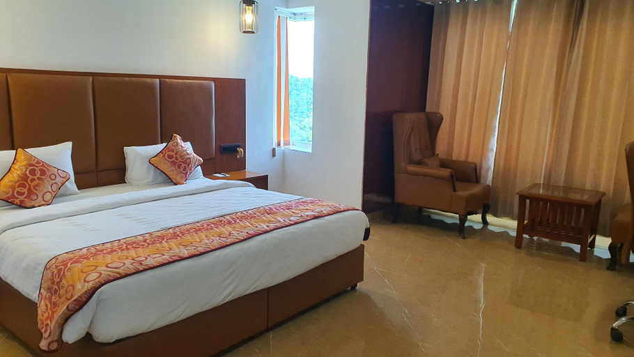 Bedroom 12