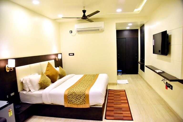 Bedroom 3, Hotel Vinayak, Lucknow