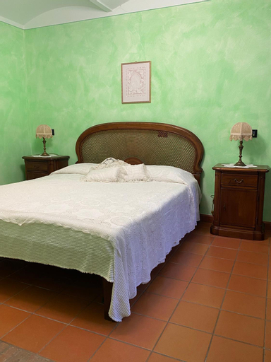 Bedroom 2, La Cassina Room, Modena