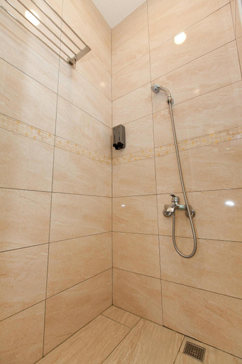 Bathroom 3, Yuan Qi Wu Homestay, Hualien