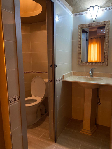 Bathroom 4