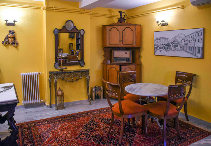 Food & Drinks 5, Byron Traditional Hotel, Peloponnese
