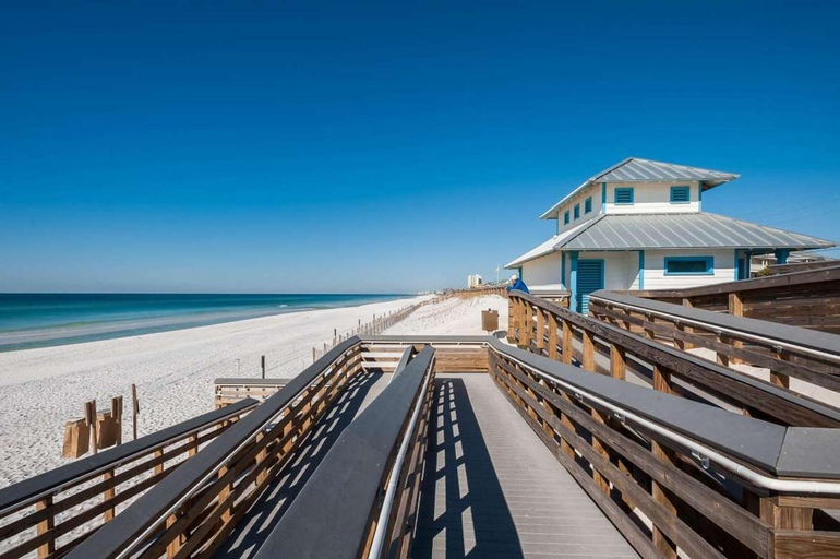 Others 3, Seabreeze Escape, Walton
