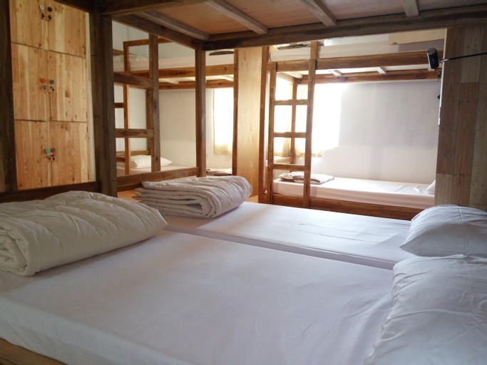Bedroom 2, Tani Jiwo Hostel, Wonosobo
