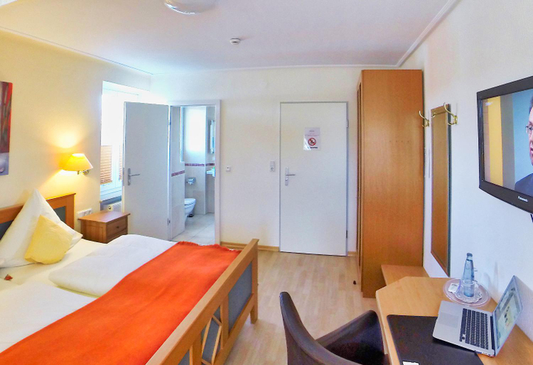 Bedroom 9