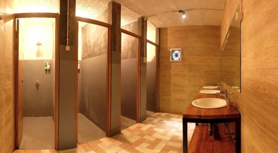 Bedroom 5, Tani Jiwo Hostel, Wonosobo