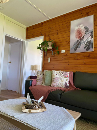 Others 4, Waterfront Cottages, Shoalhaven - Pt B