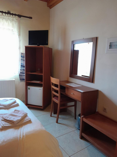 Bedroom 2, Ξενωνας questhouse Electra isari, Peloponnese
