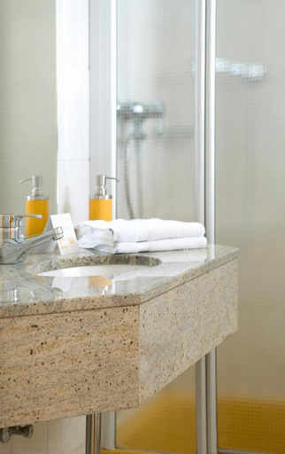 Bathroom 3
