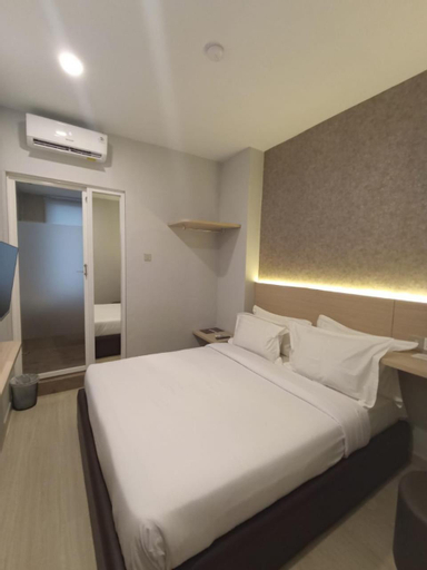 Bedroom 17