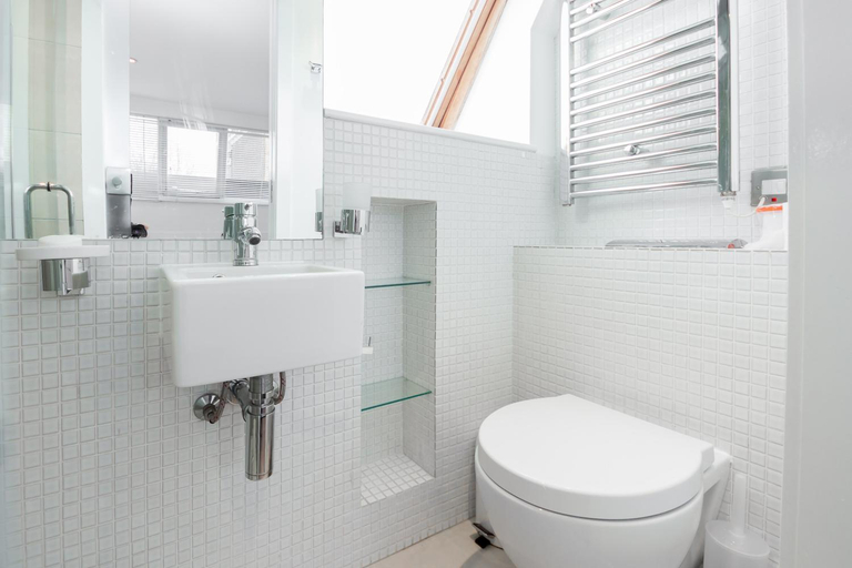 Bathroom 3, Apartment near Harrods, London