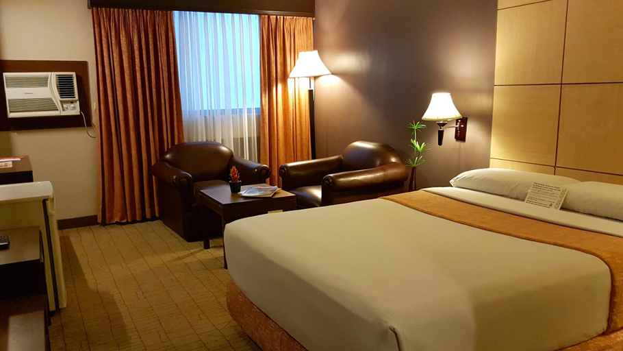Bedroom 14