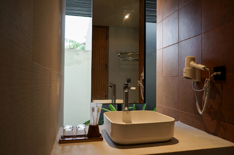 Bathroom 3