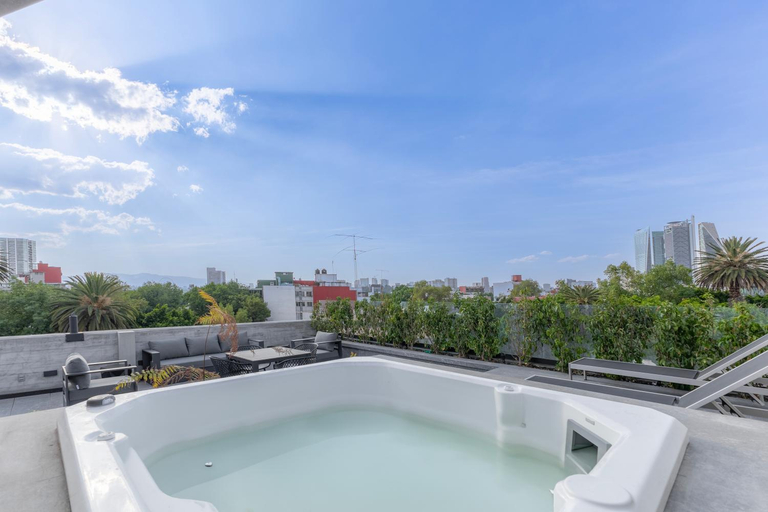 Sport & Beauty 2, Park Condesa by Capitalia, Mexico City