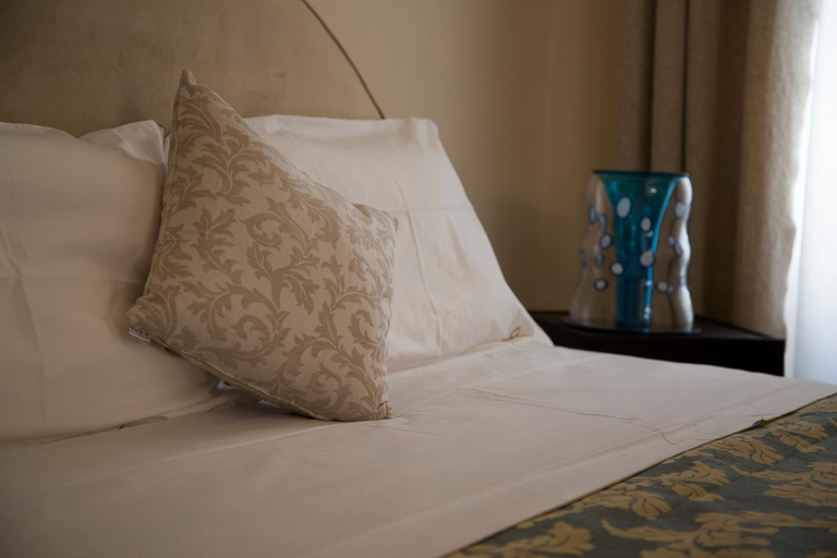 Bedroom 2, Suites Le Saline, Trieste
