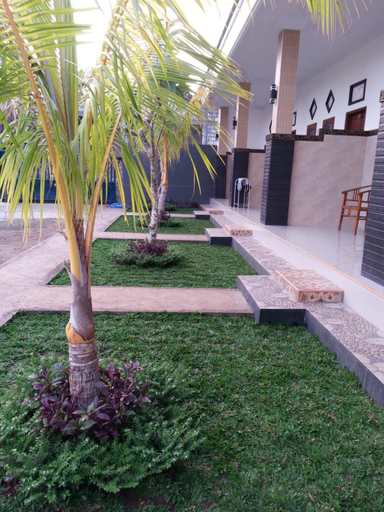 Others 5, Ega Homestay, Klungkung