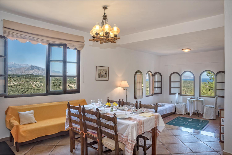 Food & Drinks, Charming Country House near Rethymno 5 Minutes from Episkopi Beach, Crete