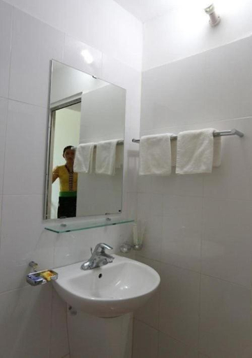 Bathroom, Agri Hotel Đien DB - by BAY LUXURY, Điên Biên Phủ