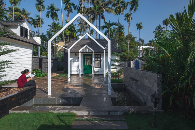 Others 4, The Little Acres Cherai, Ernakulam