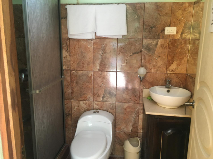 Others 4, Cabinas Brisas del Golfo, Abangares