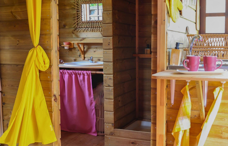 Bathroom 2, LES GITES DU COCON, Sainte-Rose