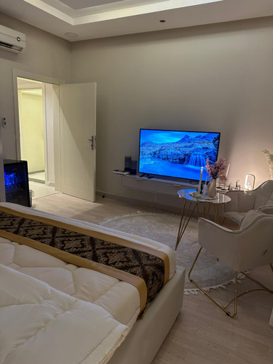 Others 2, أستديو هادي وراقي, Riyadh