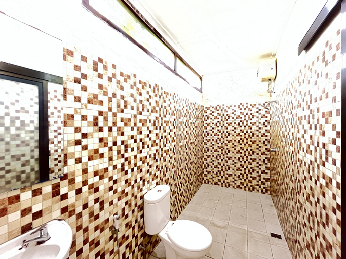 Bathroom 3