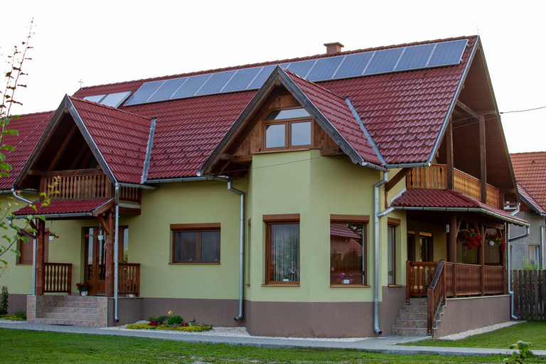 Exterior & Views 1, Szekelyfoldi csaladi haz, Siculeni