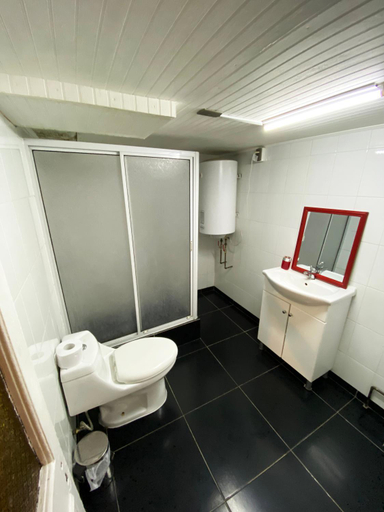 Bathroom 3, VOY Hostales - Poniente, Valparaíso