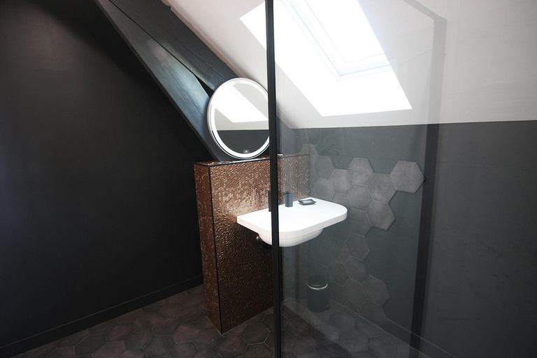 Others 5, B&B sdb privees a Chatou parking gratuit pres de Paris, Yvelines
