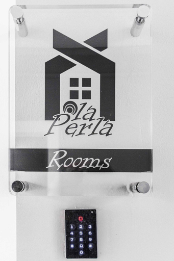 Others 5, La Perla Rooms, Varese