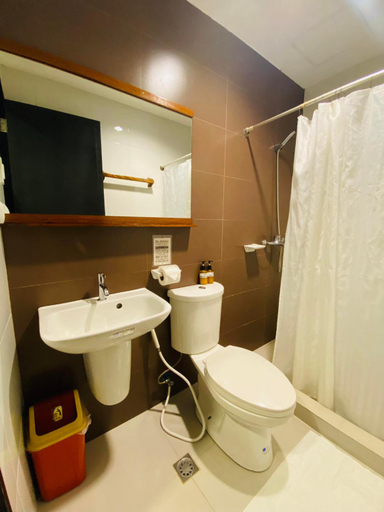 Bathroom 4, Acacia Garden Inn, Coron