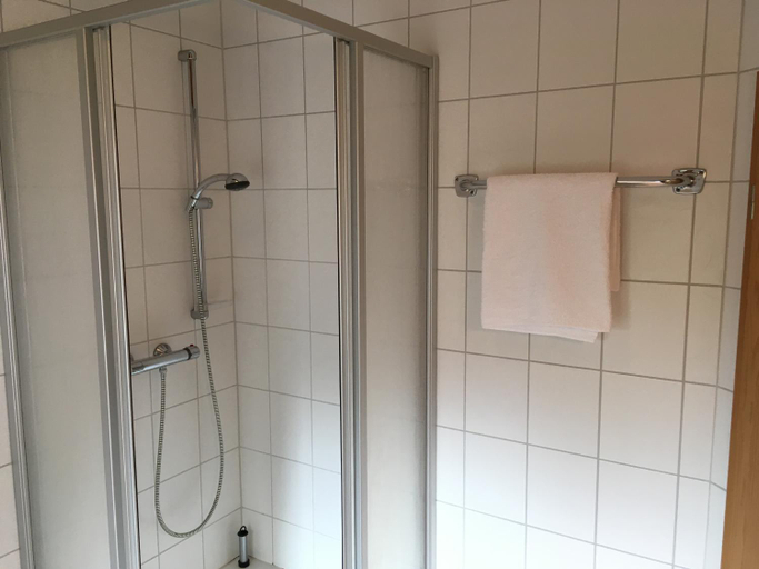 Bathroom 9