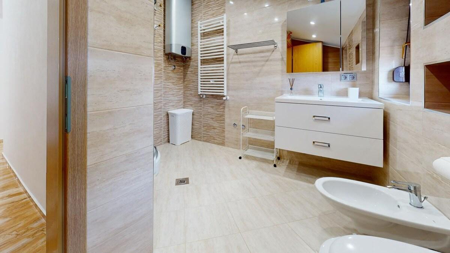 Bathroom 3, Apartment Gogi, Umag