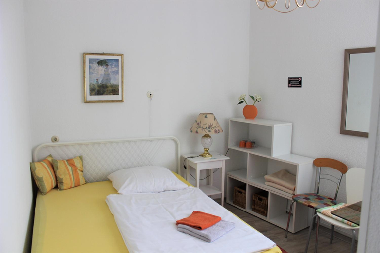 Bedroom 3, Hotel zur Post Schwanheim, Frankfurt am Main