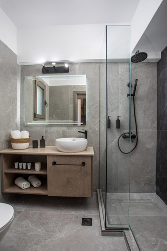 Bathroom 3, Jimmy’s Garden, South Aegean