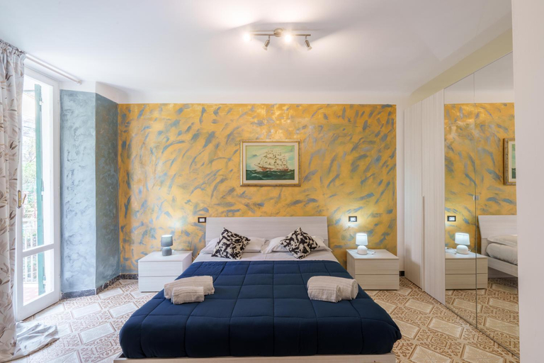 Bedroom 5, Willy's apartment, La Spezia