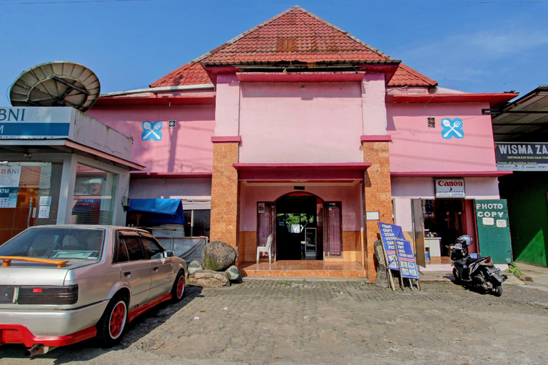Others 3, OYO 92821 Wisma Zahira 2 Syariah, Wonosobo