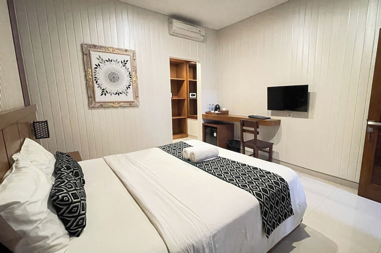Bedroom 9