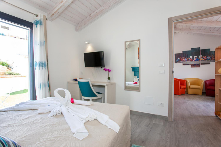 Shared lounge/TV area, Villa Elisir Luxury - Le Residenze del Mare, Olbia-Tempio